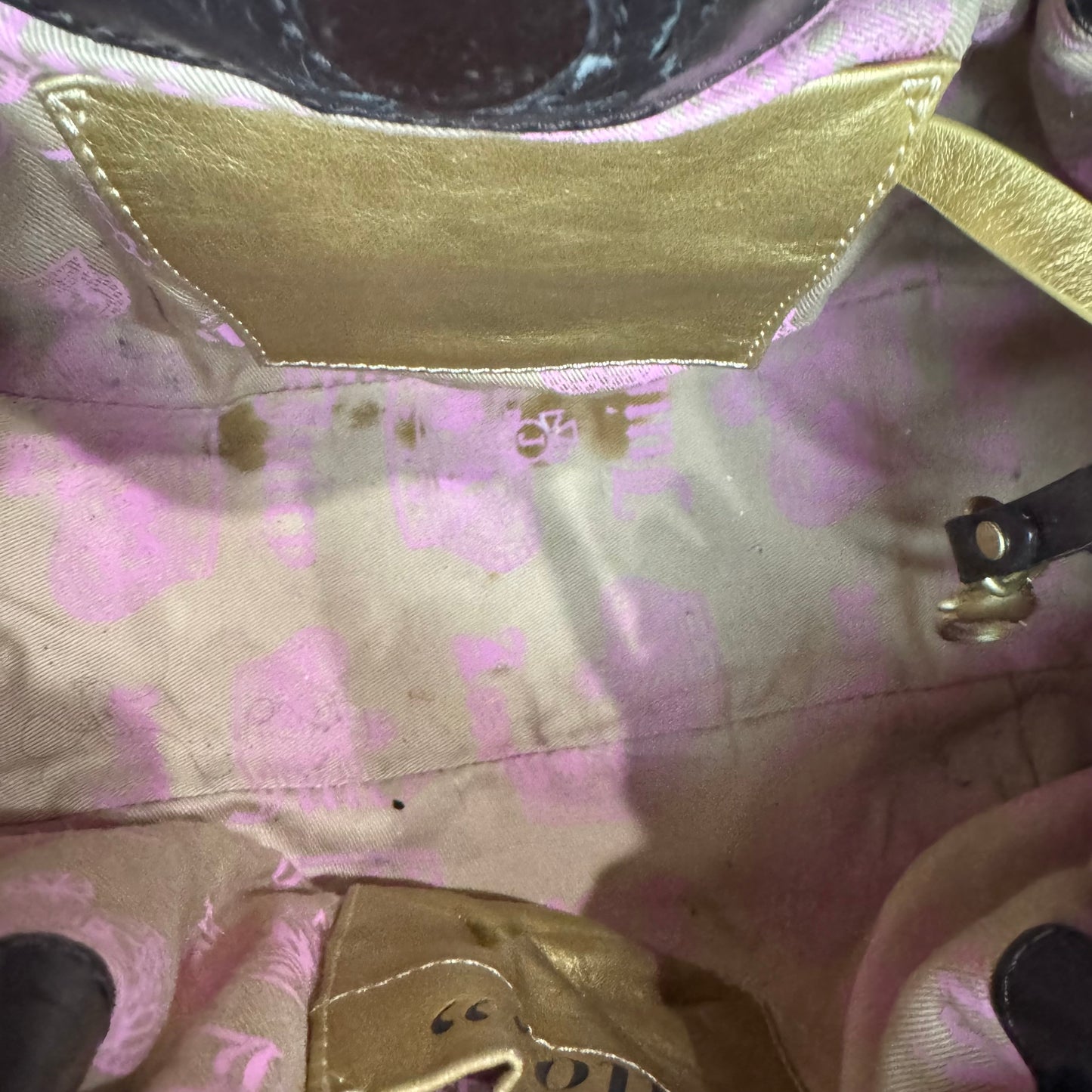 RARE Vintage Pink Juicy Couture Satchel Key Charm Bag
