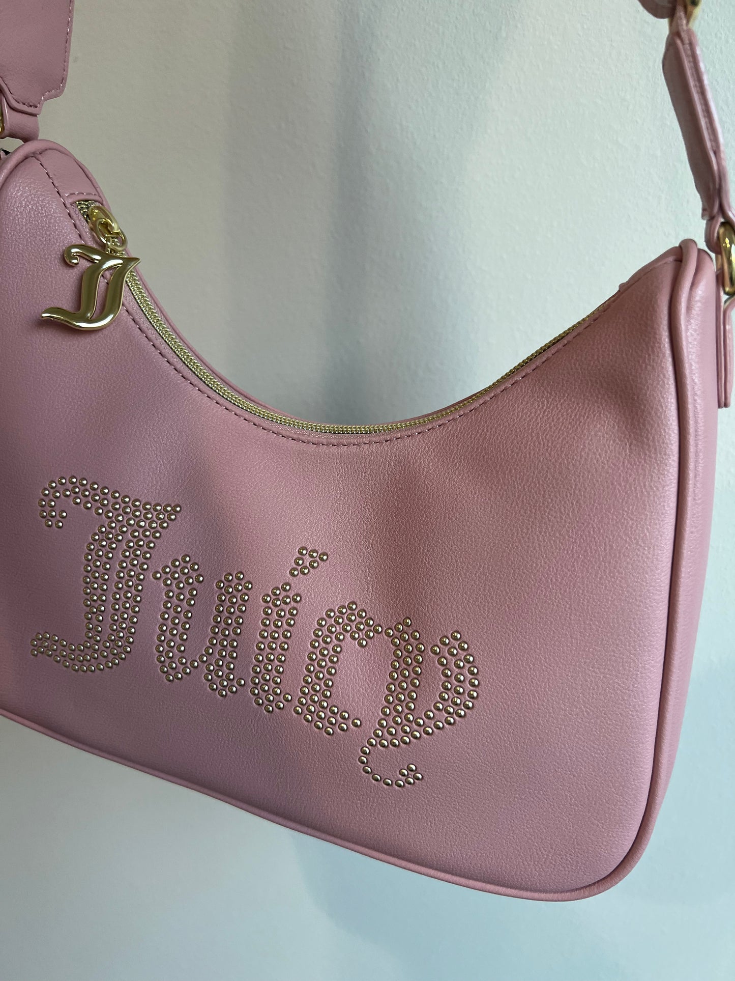 NWT Juicy Couture Bedazzled Pink Baguette Bag